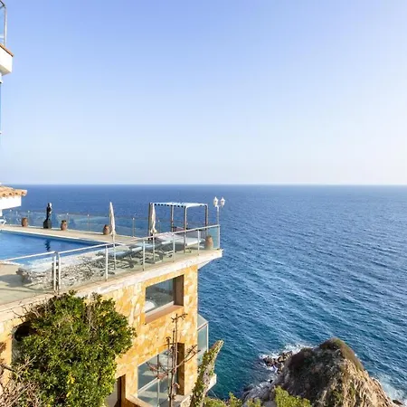 Sleeps 8 With Pool Air Con And Wifi Льорет-де-Мар