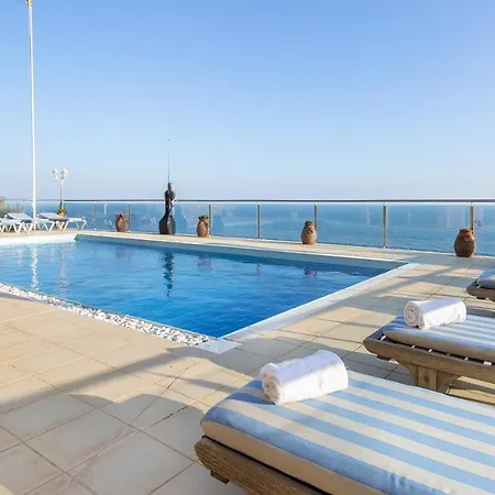 Sleeps 8 With Pool Air Con And Wifi Вилла Льорет-де-Мар
